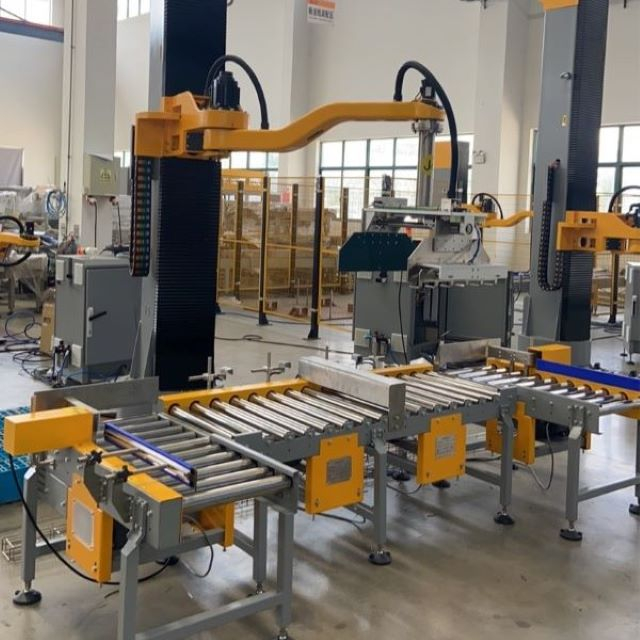 Robot Palletizer For Bottom-supported hand-picking palletizing machine