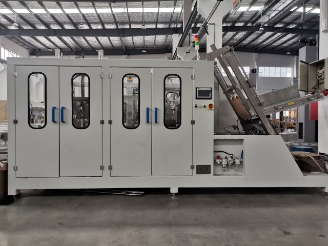 VPAK High Speed Side Loading Wraparound Case Packer with Servo Motor for Cartoned Milk Packaging